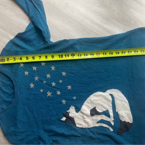 Blue Sweater with Fox and Stars Design - Picture 4 of 6